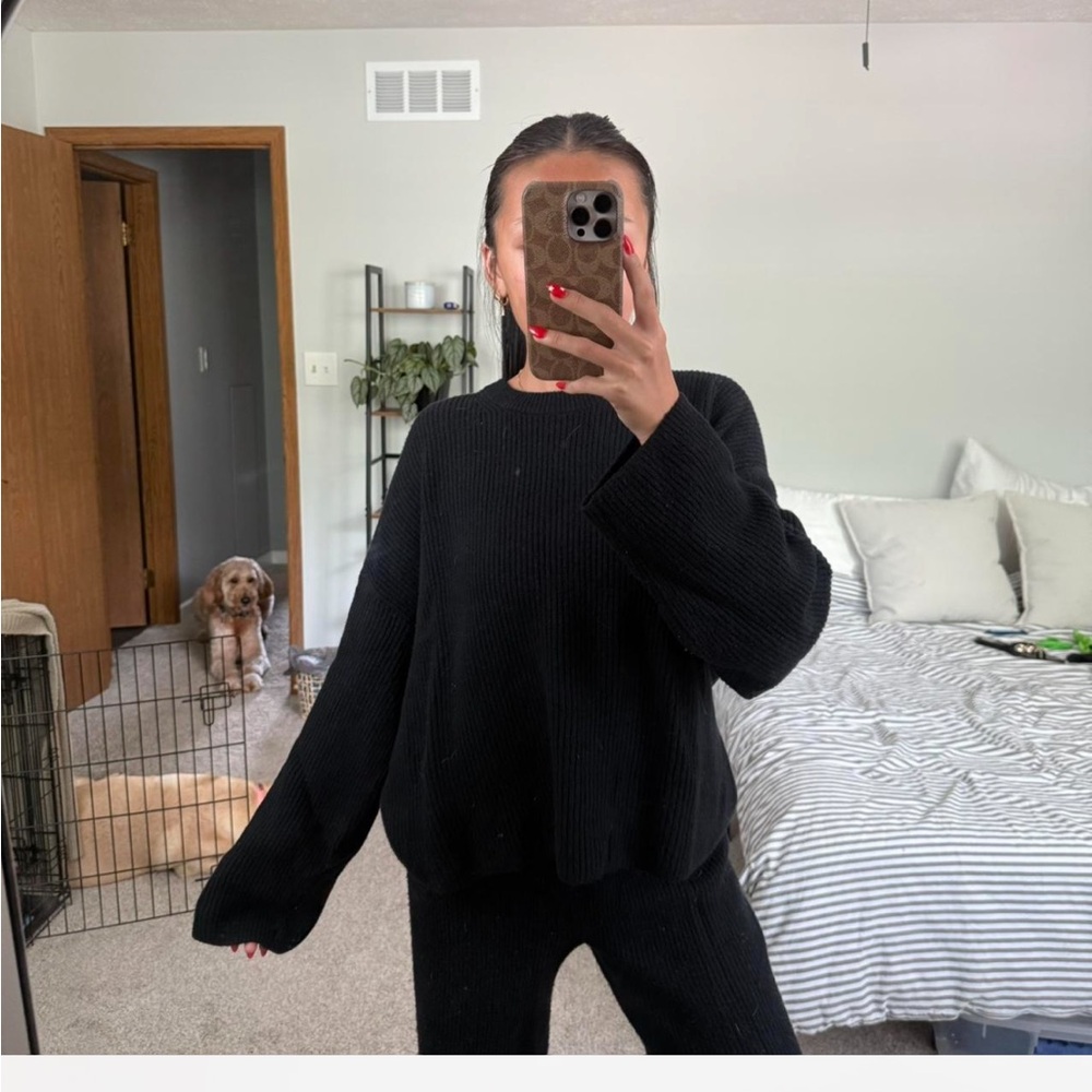 Gap cashsoft black matching sweater + pants set
